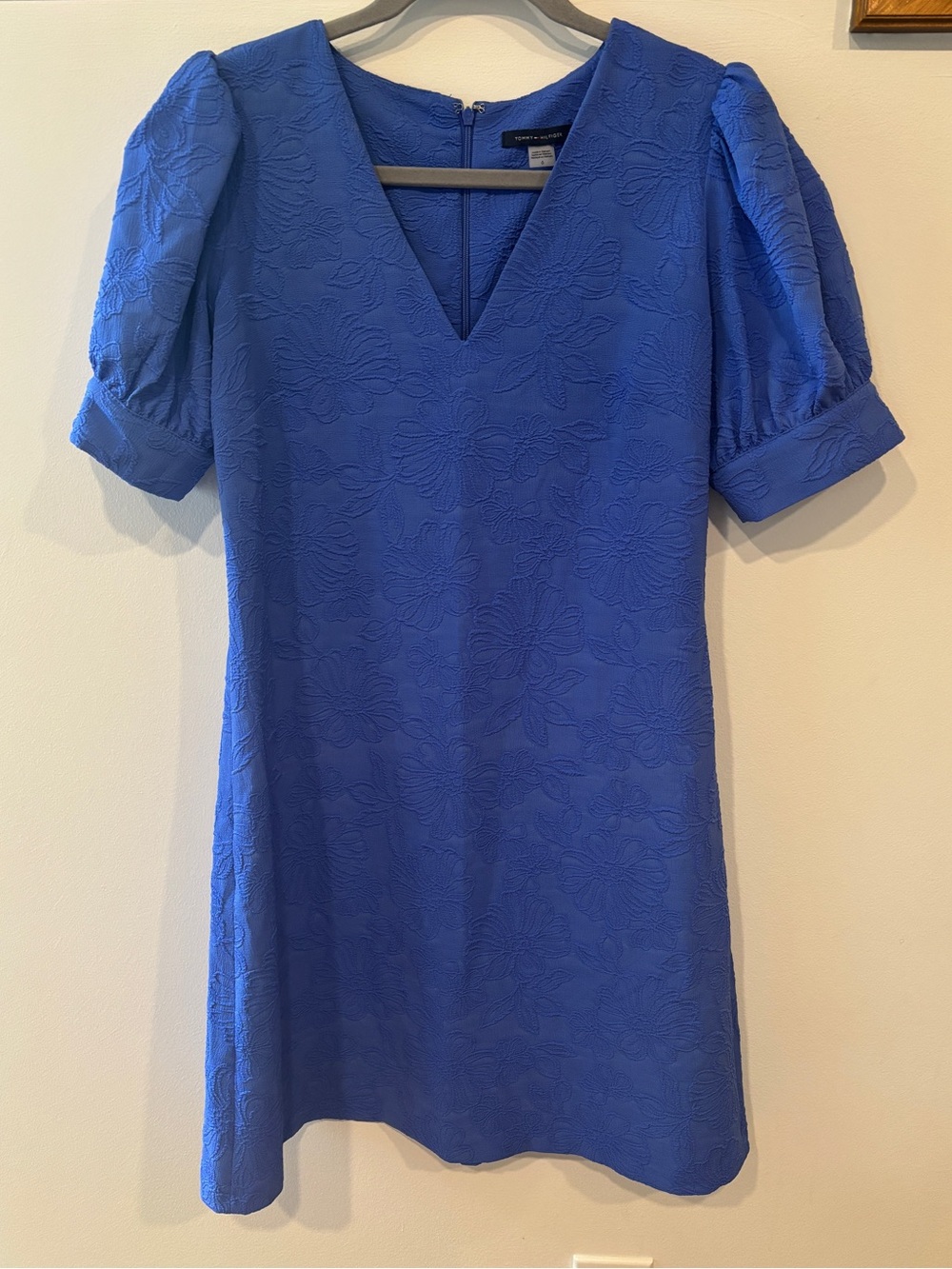 Tommy Hilfiger Floral Textured Puff-Sleeve V-Neck Dress in Royal Blue